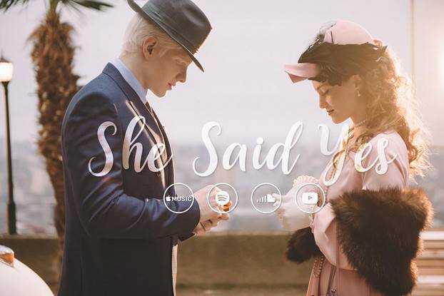 Бера Иванишвили в своем новом клипе четыре раза просит руки Нануки Гудавадзе