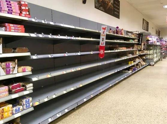 «Возможно, что с 1 марта опустеют прилавки магазинов и повысятся цены на продукты»