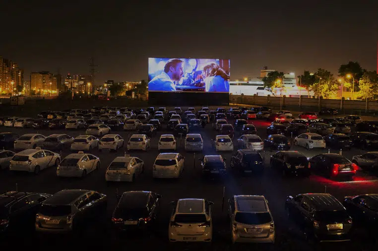 Известно, когда  откроется первый в Грузии кинотеатр drive-in