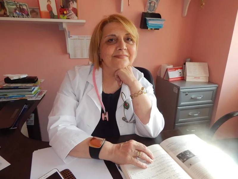 «Не обрабатывайте детям руки спиртовым раствором, выводите их на воздух» - совет Инги Мамучишвили родителям для борьбы с коронавирусом