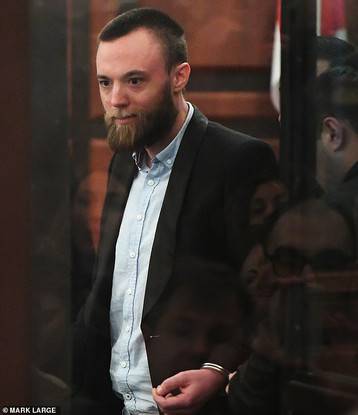 "Я познакомился с очень интересными людьми в Глданской тюрьме...» - по словам Джека Шепарда он неплохо себя чувствует