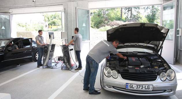 Очереди в центре техинспектирования и 7 тысяч штрафов в течение четырех дней – что изменилось после включения так называемых «умных камер»