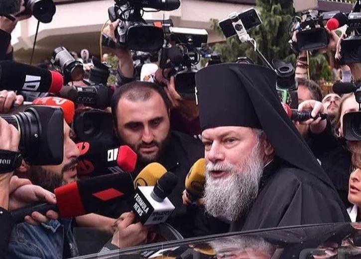 Синод лишил владыку Петра сана архиерея