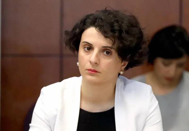 Натия Мезвришвили – На этом этапе снятие ограничений на работу общественного транспорта не рассматривается