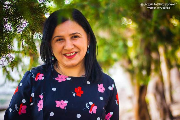 «Мне было 13, когда я влюбилась в мусульманина» - история семьи христианки, которая заставит задуматься о религиозных стереотипах