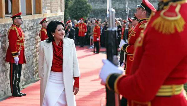 Более 1 миллиона 400 000 лари за 10 месяцев – сколько тратит на командировки президент Грузии и ее администрация