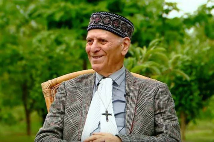 «Ребенка воспитывать может тот, кто и сам растет!» - Практические советы Шалвы Амонашвили педагогам