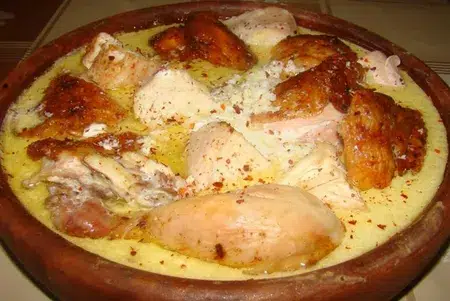 В Японии в результате онлайн-опроса лучшим было названо грузинское блюдо шкмерули