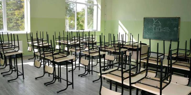 В 2018-2019 учебном году прекратили обучение более 12 000 учащихся