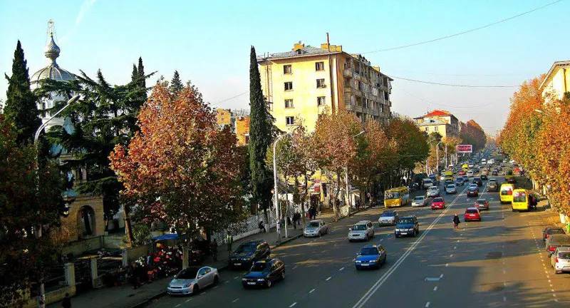 Как изменились показатели загрязнения воздуха на трех проспектах Тбилиси по сравнению с 2019 годом