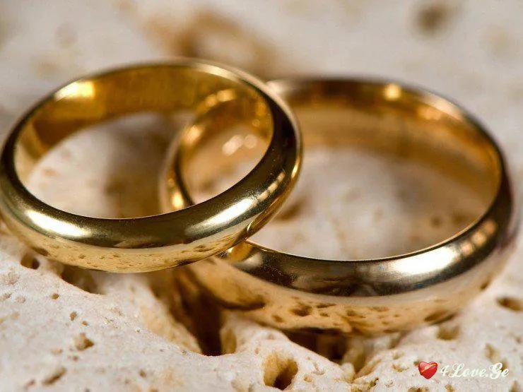 Обручальные кольца подорожали на 41,61% - сколько стоит золото в Грузии?