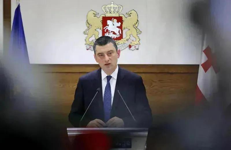 Премьер-министр Георгий Гахария ушел в отставку
