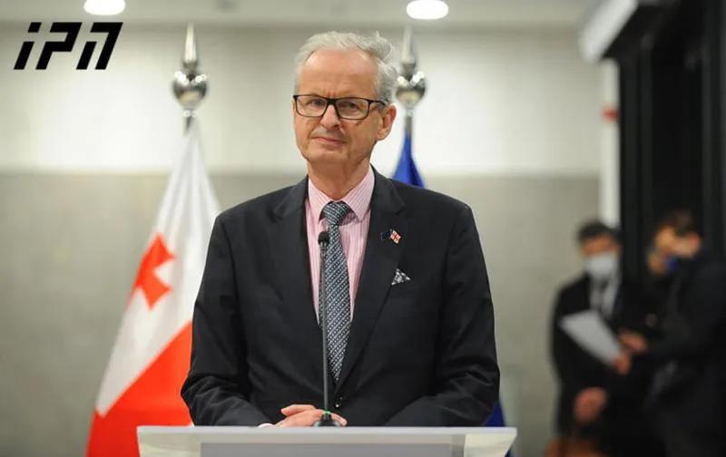 9-часовая встреча «Грузинской мечты» и оппозиции завершилась без соглашения -  что заявил после переговоров Кристиан Даниэльсон