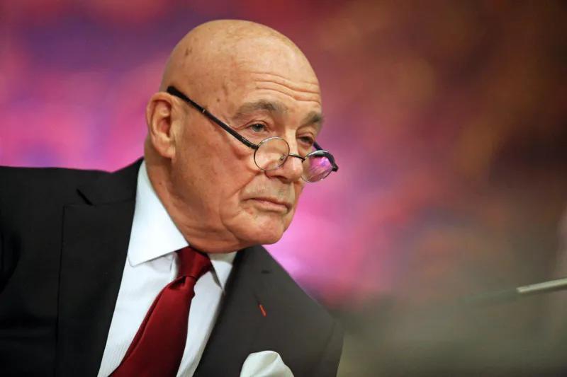 "Я почетный кахетинец и еще приеду вновь в Грузию - Любители бросаться яйцами есть во всех странах и они не стоят внимания" - Владимир Познер