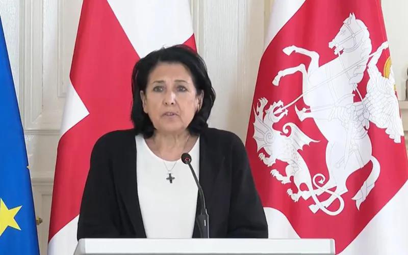 «Готова принять действительно скандальное для меня решение» - Саломе Зурабишвили помилует Георгия Руруа