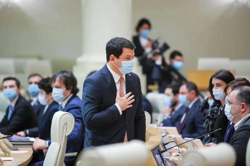 Председатель парламента Грузии Арчил Талаквадзе подал в отставку