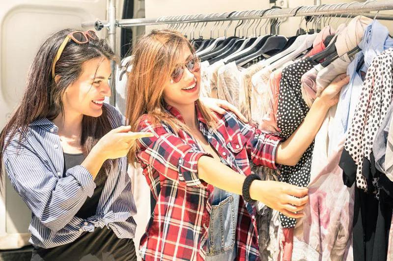 В Грузии растет спрос на вторичную одежду – Из каких стран и на сколько миллионов долларов она поступает