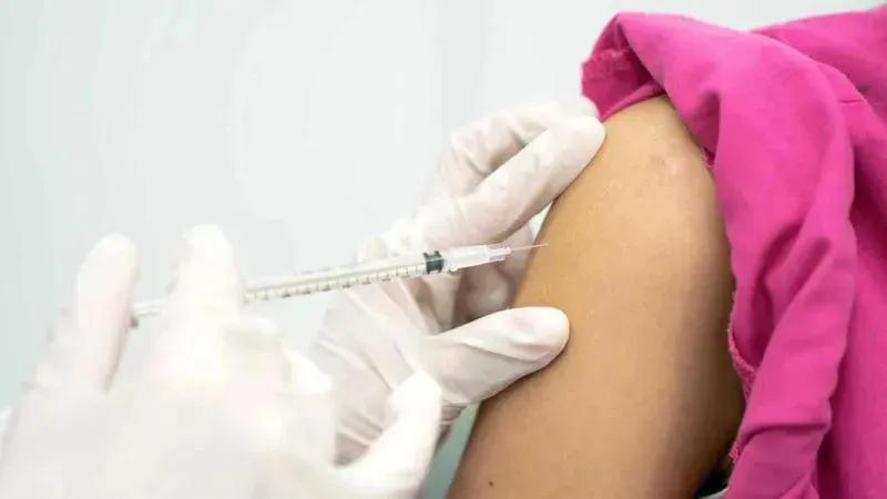 Амиран Гамкрелидзе - С июля в Грузию поступит 3 600 000 доз 4-х вакцин