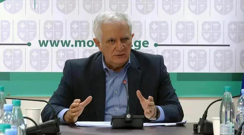 По заявлению Амирана Гамкрелидзе, возможно, вакциной «Пфайзер» в Грузии будут прививать и подростков 16-17 лет