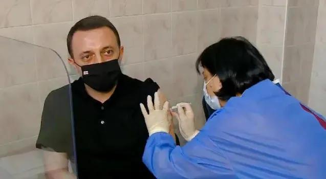 Государственный инспектор приступил к проверке по факту регистрации премьера Грузии на вторую дозу вакцинации