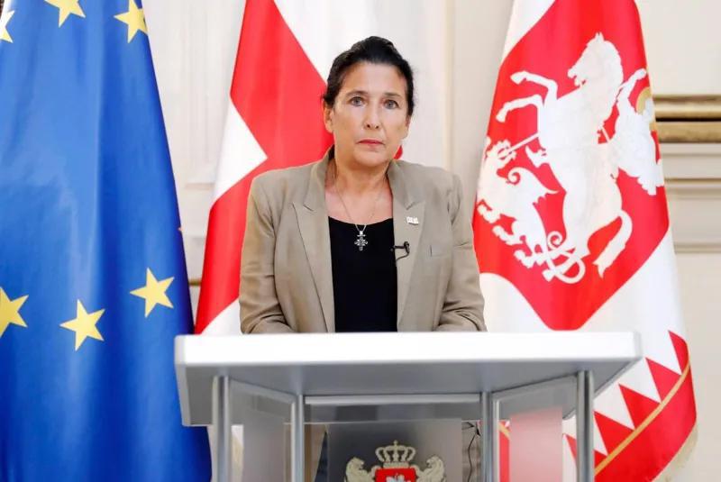 Саломе Зурабишвили - Сегодня многие спрашивают, намерена ли президент помиловать Михаила Саакашвили -  Ответ один, простой и окончательный - нет и никогда!