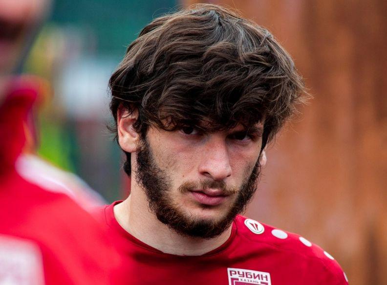 «Тут второй момент – Кварацхелия...»  - известный российский судья говорит о Хвиче