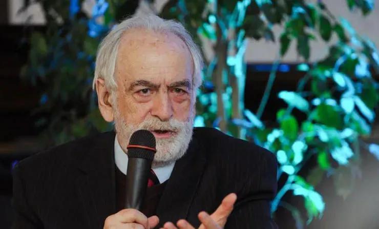 Умер Гела Чарквиани