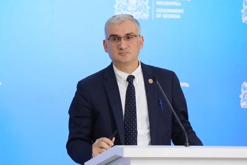 Для подтверждения зеленого статуса иностранных граждан достаточно будет представить соответствующие документы, выданные в их стране