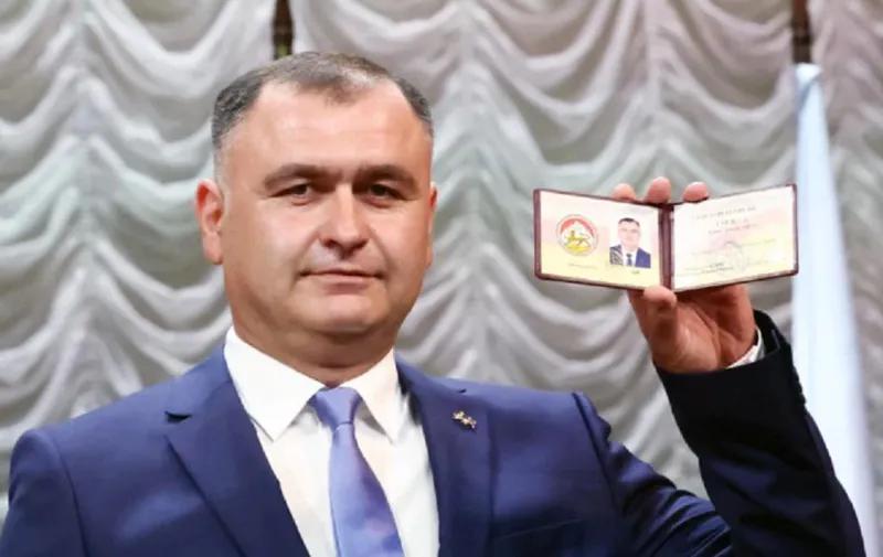 Делегации из Никарагуа, Чечни и Карачаево-Черкесии, присяга на русском и осетинском языках - в Цхинвали состоялась «инаугурация» нового марионеточного президента