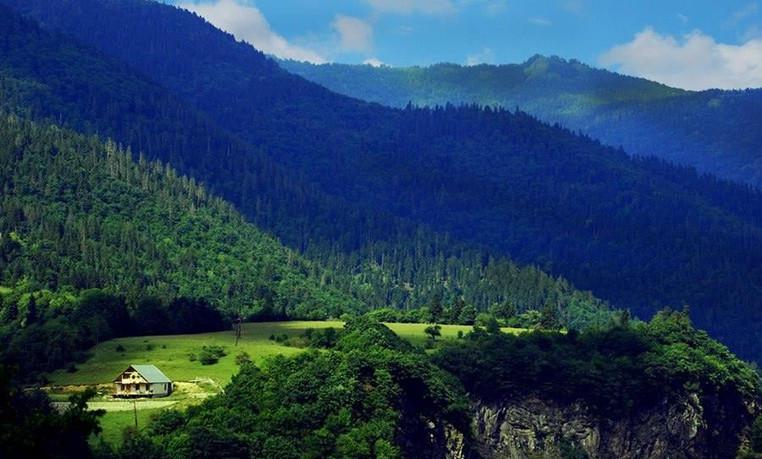 Сколько стоит летний отдых на горных курортах Грузии