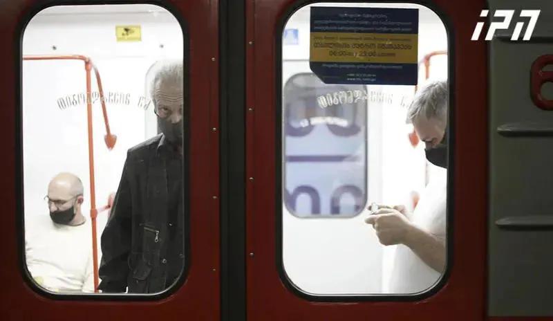 С 20 июня в Грузии использование масок в транспорте не будет обязательным