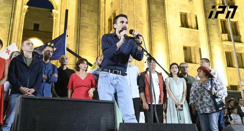 Гражданское общество требует отставки Ираклия Гарибашвили и создания правительства национального согласия, и на это дает властям одну неделю