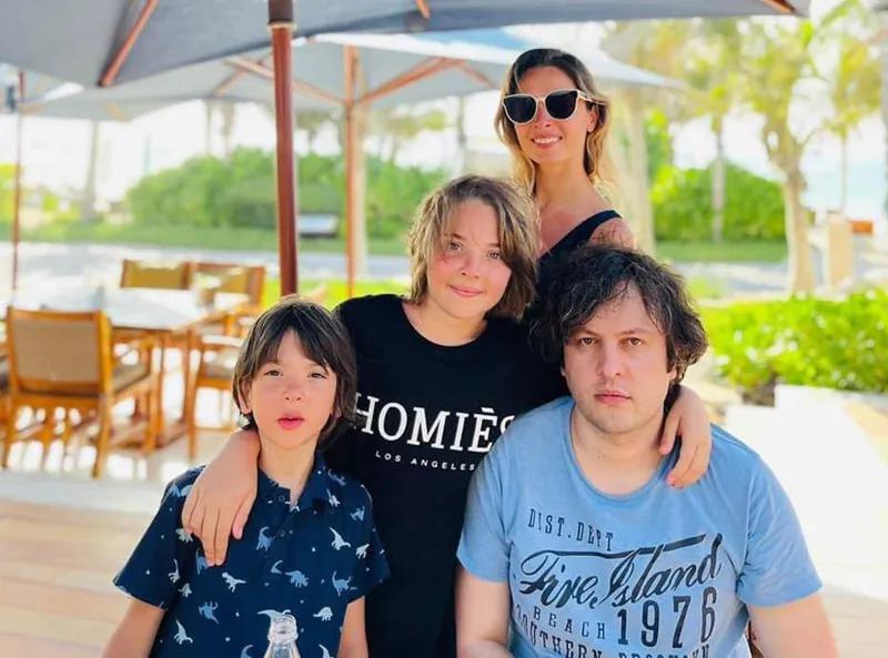 «Я отдал своих детей в частную школу. В этом есть некоторая неловкость» — Почему Ираклий Кобахидзе выбрал частную школу и сколько заплатил за обучение своих детей в прошлом году?