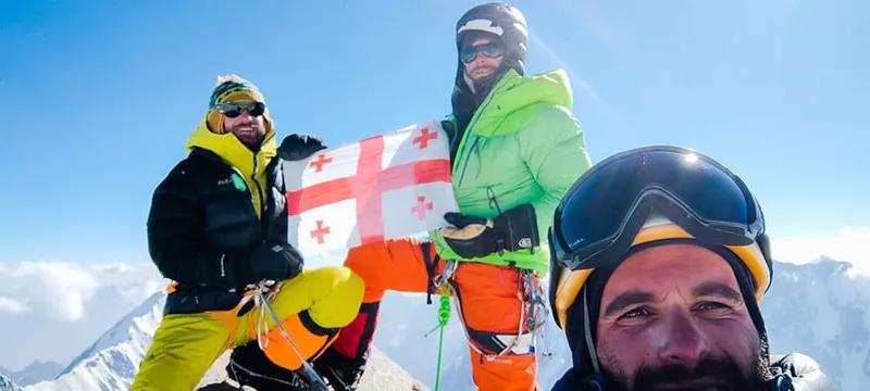 Грузинские альпинисты награждены премией «Золотой ледоруб»