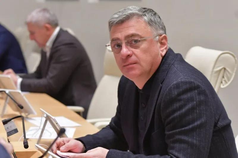 По словам близких, после гибели сына у депутата были проблемы со здоровьем – Что становится известно о смерти Ираклия Хахубия