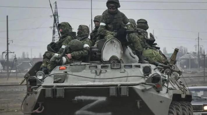 «Понимаю, что это непростое решение...» - Российские войска покидают Херсон: что говорит глава ВС РФ?