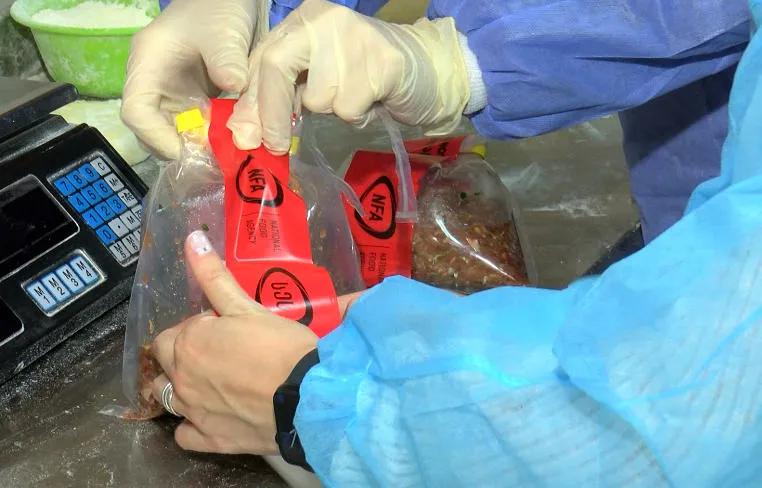 Национальное агентство продовольствия выявило в мясных продуктах конину и ослятину