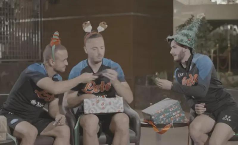 «Чурчхела», «тклапи», «Новый год» — Хвича Кварацхелия учит товарищей по команде говорить по-грузински (видео)