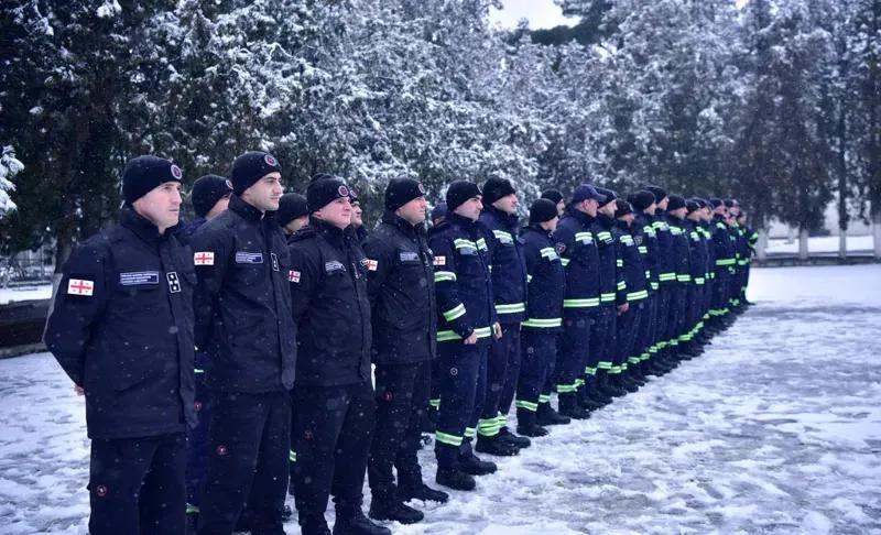 В Турцию из Грузии отправились спасатели с целью подключения к спасательным мероприятиям