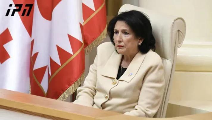 Правительство отозвало конституционные иски против президента -  какую информацию распространяет Конституционный суд