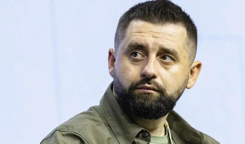 «Хочу сделать важное заявление» — как Давид Арахамия отреагировал на информацию о том, что собирается прийти в грузинскую политику