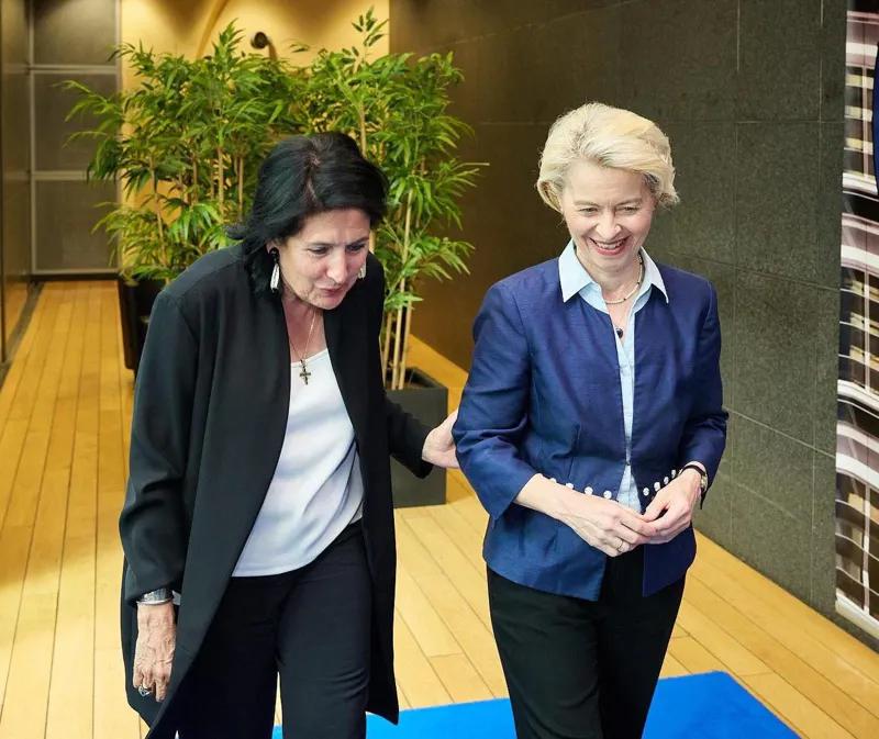«У нас была хорошая встреча» — Саломе Зурабишвили встретилась с президентом Еврокомиссии: что пишут стороны в соцсети?