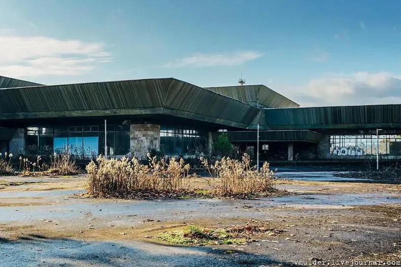 В Санкт-Петербурге подписано соглашение о восстановлении сухумского аэропорта — на каких условиях договорилась Россия?