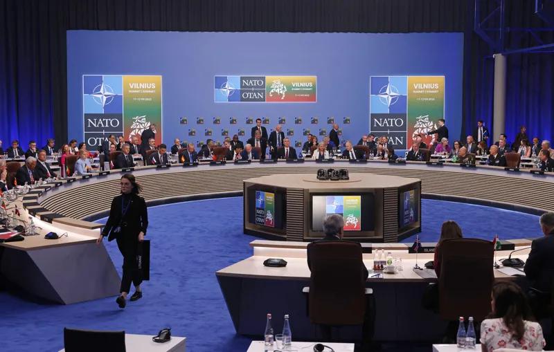 Коммюнике НАТО - Мы повторяем принятое на Бухарестском саммите 2008 года решение, что Грузия станет членом альянса с Планом действий по членству - Грузия должна добиться прогресса в реформах