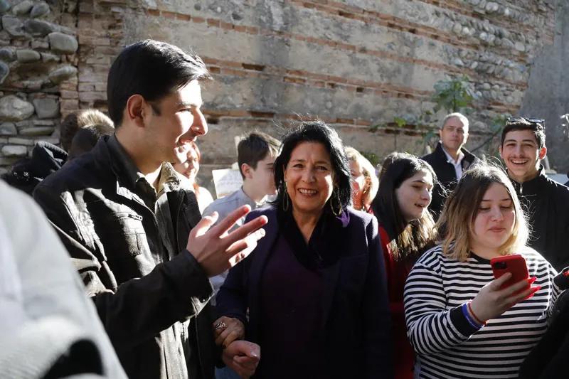 Президент – Европа – это возможность, возможность личного и общественного развития человека, и мы должны использовать эту возможность