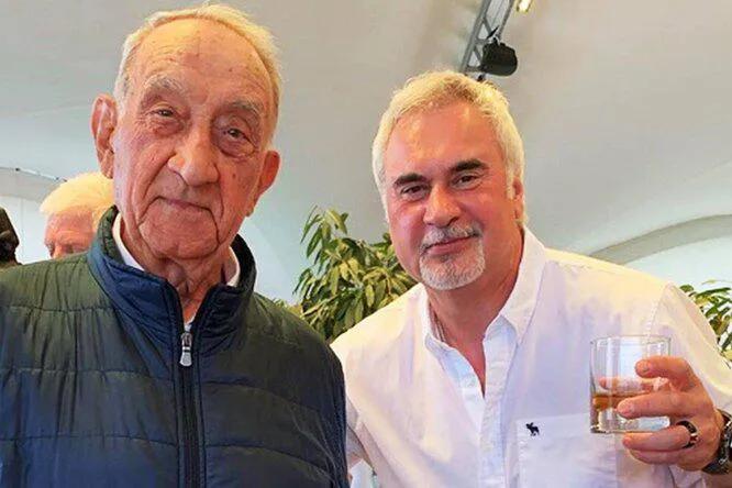 «Все концерты Валерия Меладзе отменены... Шота без сознания, причина - последствия коронавируса» - какая распространяется информация об отце Меладзе?