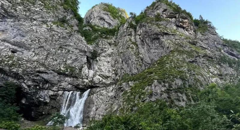 В оккупированной Абхазии оборвалась канатка, погиб российский гражданин