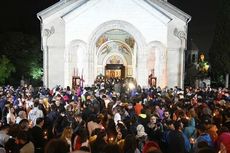 «Мы решили закрыть двери церкви Кашвети в обычное время... До сих пор храм был открыт до окончания акций»  - Патриархия