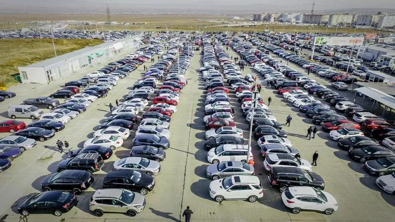 Китай планирует открыть в Грузии рынок китайских автомобилей