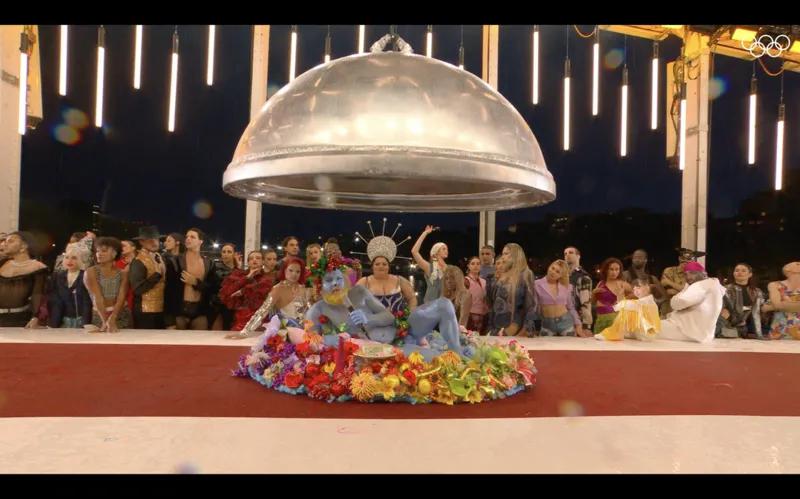 «Никогда не было намерения проявить неуважение к религиозным группам» - организационная группа Олимпиады приносит извинения за скандальную сцену